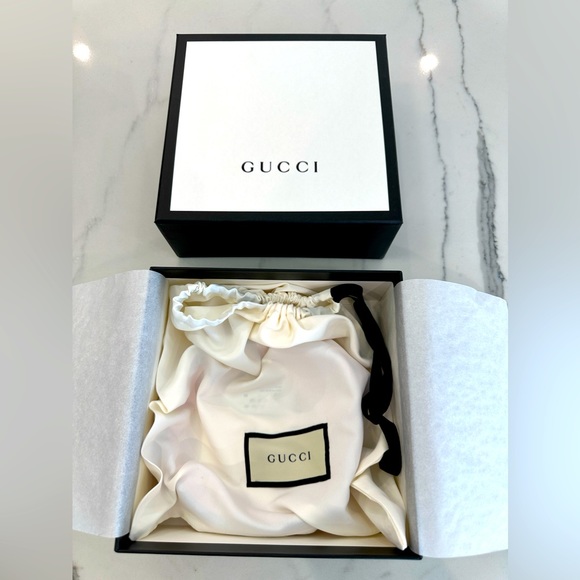 Gucci GG Logo Belt - Picture 6 of 7